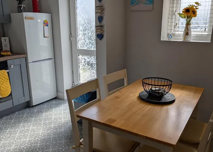 アパート Captains